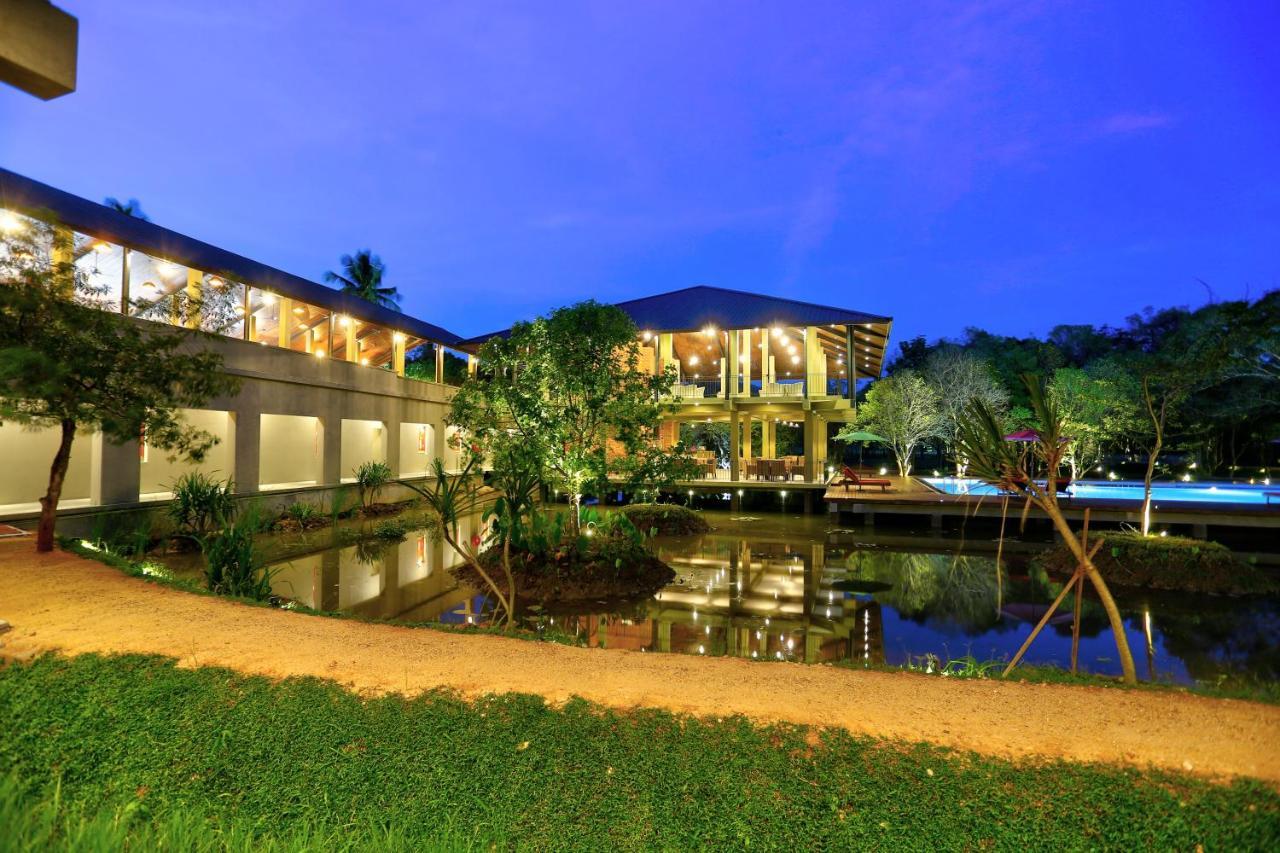 Tropical Life Resort And Spa Дамбула Екстериор снимка